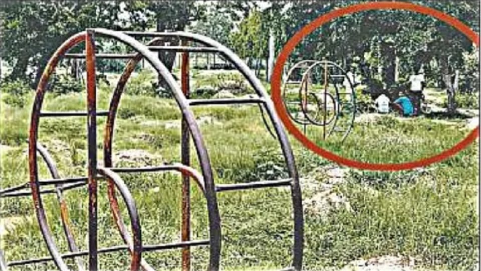 Delhi: Welcome lake dried up