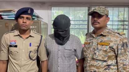 Police arrested the accused in the eight-year-old doctor couple murder case in Kabirdham