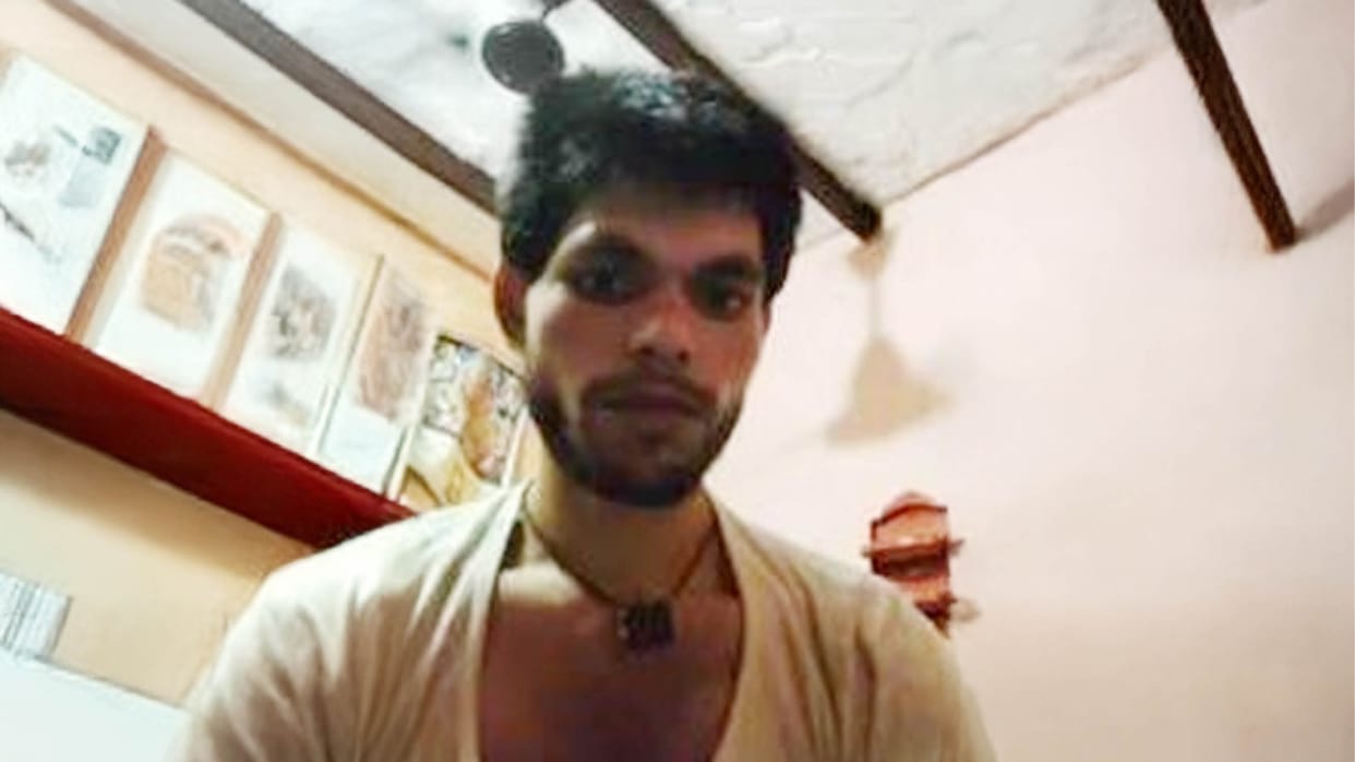 young man committed suicide after making a video In Agra serious allegations against wife and in-laws