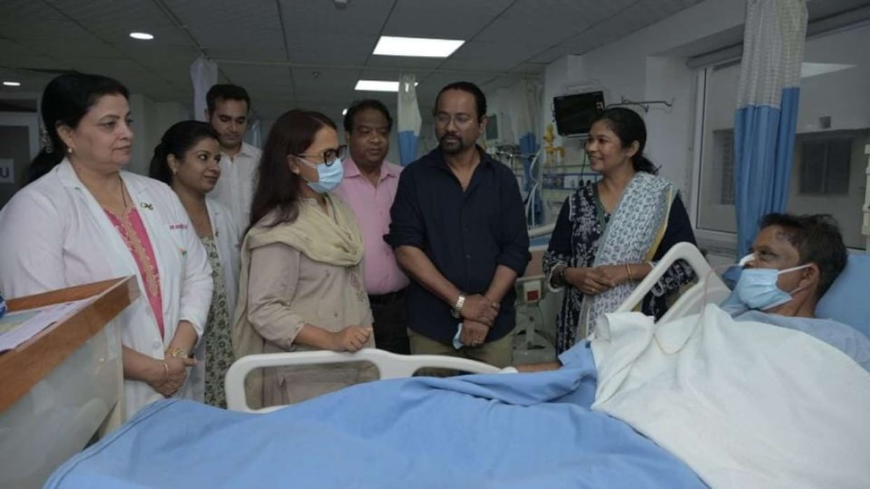 Agriculture Minister Neha Tirkey met hockey player Bimal Lakra, inquired about his health