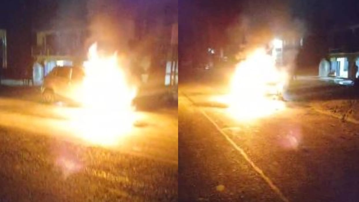 UP: Fire breaks out after bus and car collide in Hardoi