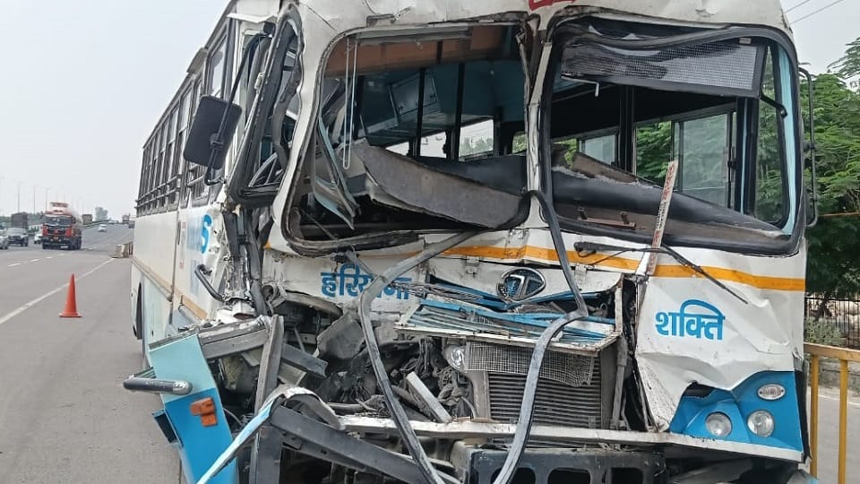4 injured in road accident at Panipat
