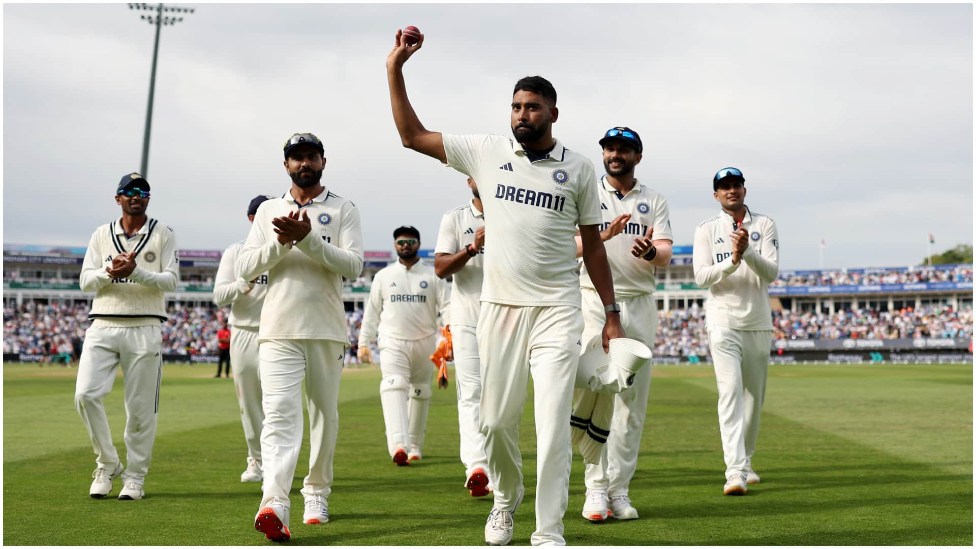 IND vs ENG, 2nd Test: Mystery Girl Spotted In Team India Dressing Room, Fans Wonder Who is she? Photos