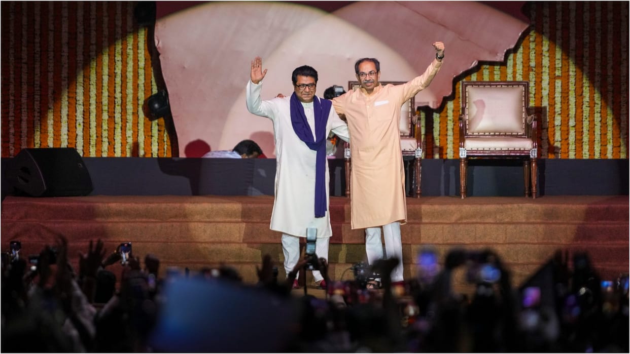 Raj-Uddhav Thackeray Vijay Sabha Live Updates United For Marathi Pride Victory Rally News in Hindi