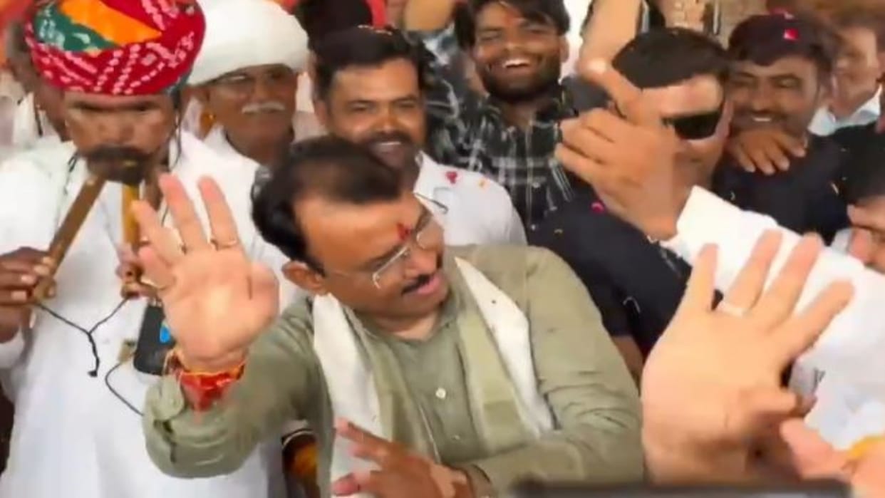 Rajasthan Deputy CM Prem Chand Bairwa Viral Dance Desi Style, Plays Manjire And Dances On Folk Songs