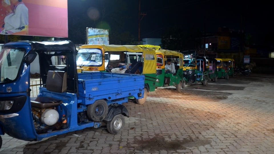 CNG runs out at Aligarh pumps