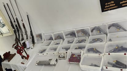 Muzaffarnagar: Shahrukh returned from Dubai, opened a pistol making factory