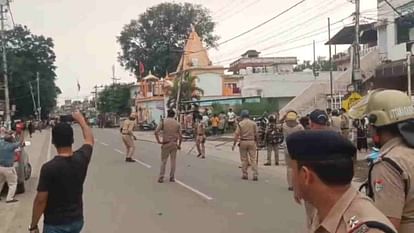 Minor Girl death Case Doiwala Rishikesh People protested Stone pelting bangles thrown police used batons