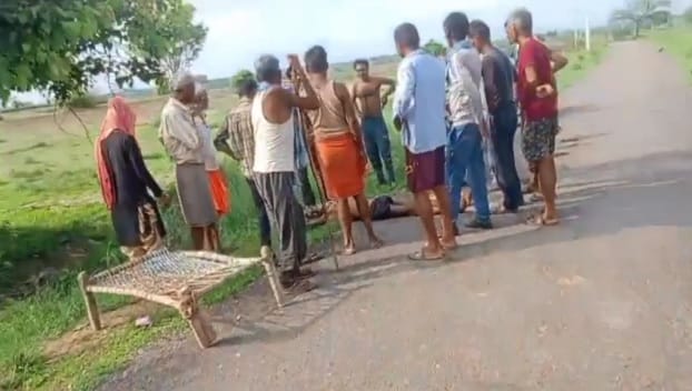Kanpur The watchman was beaten up thrown in a sack then the miscreants carried out the robbery