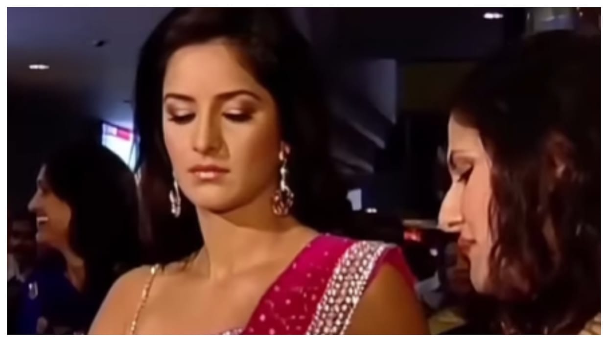 zareen khan shared throwback video with katrina kaif calling herself fan girl