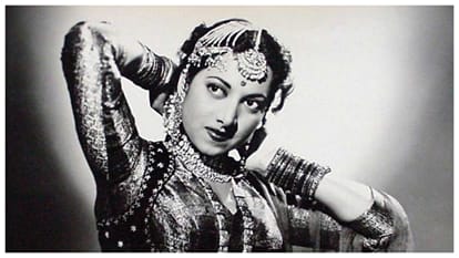 This actress was the first in india to earn more than her male co stars