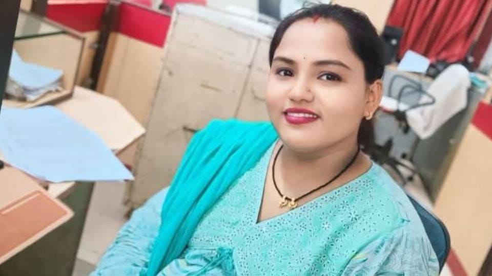 bull attacked and killed woman In Gonda who was returning from bank after completing some work