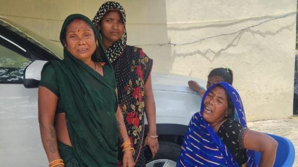 woman suicide along with her son and daughter In Siddharthnagar Maya broke down in a domestic dispute
