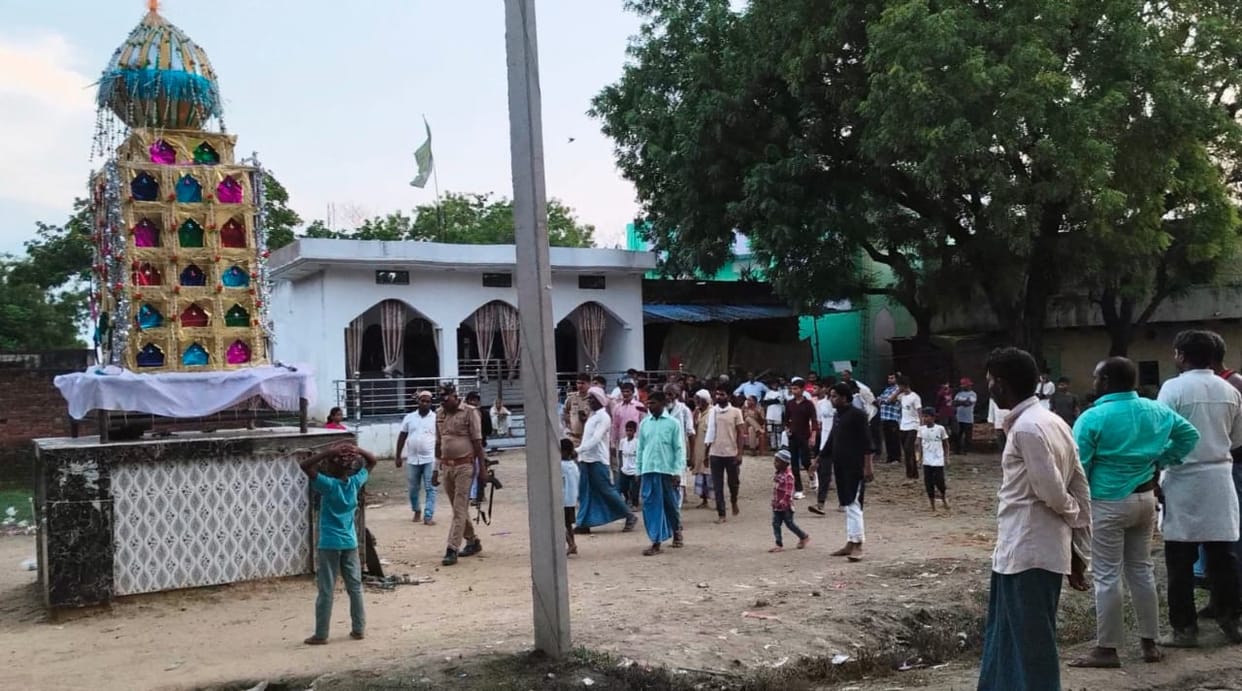 Muharram Dispute over route of procession resolved after 54 years Kashiraj Mannati Tazia was raised