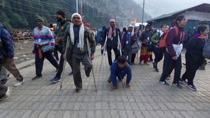 Bhole is the only support for us helpless people..the disabled people who returned after visiting said