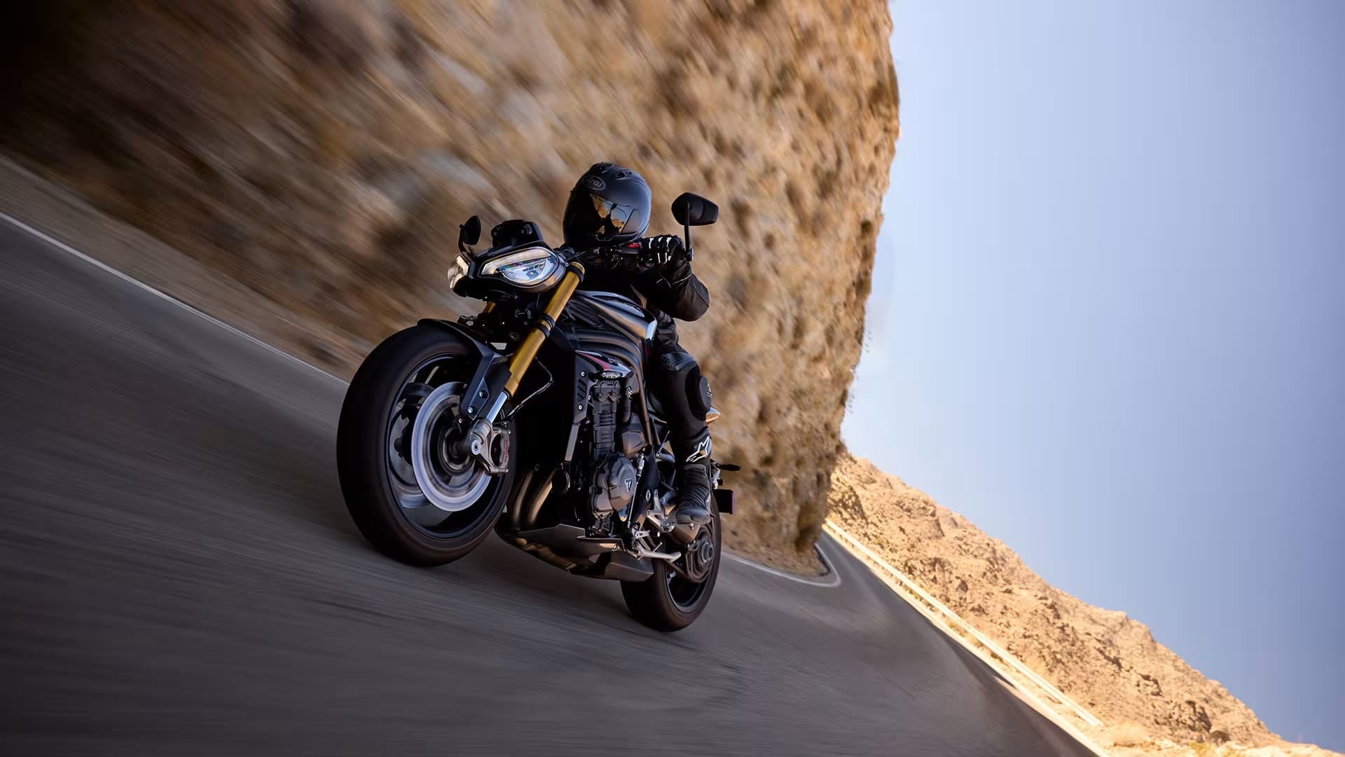 2025 Triumph Speed Triple 1200 RS Motorcycle launched in India Know Price Features Specifications