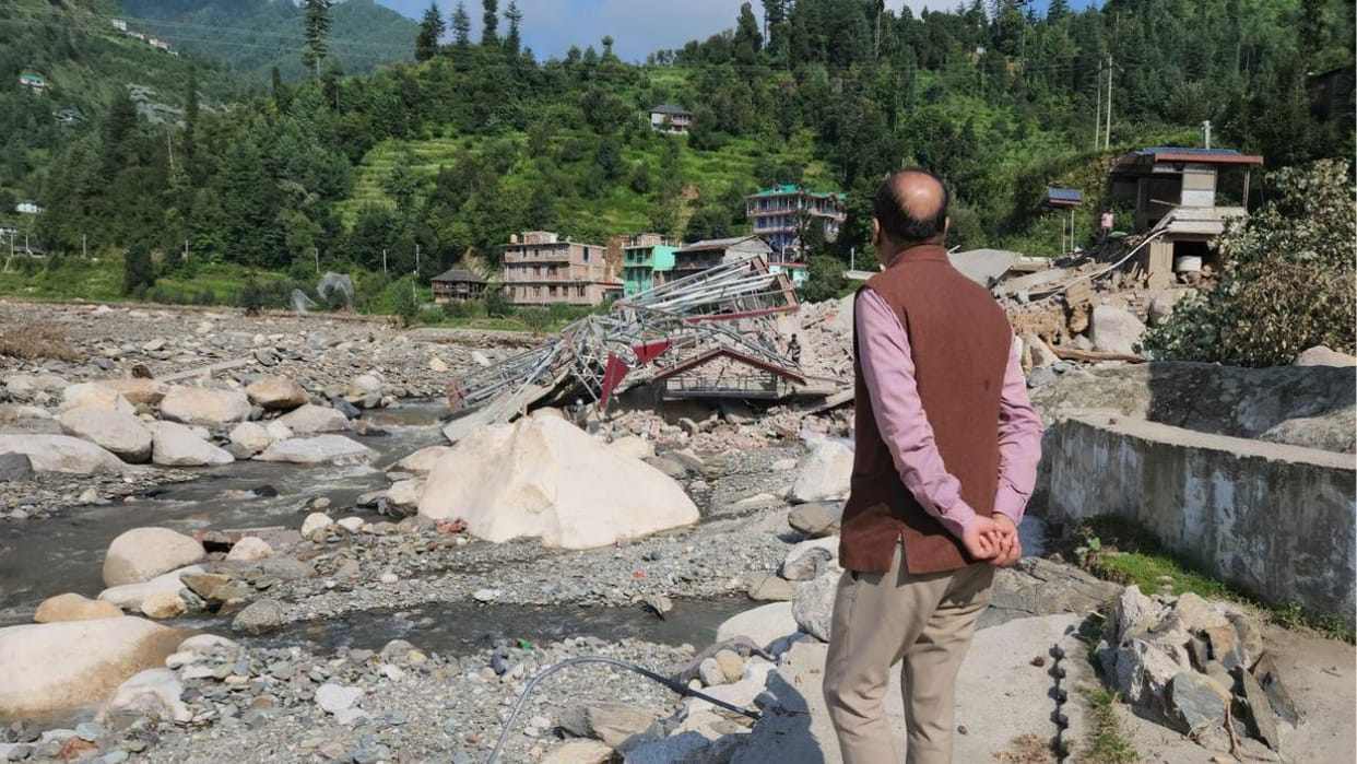 Leader of Opposition Jairam Thakur said People are eagerly waiting for relief, CM should come himself