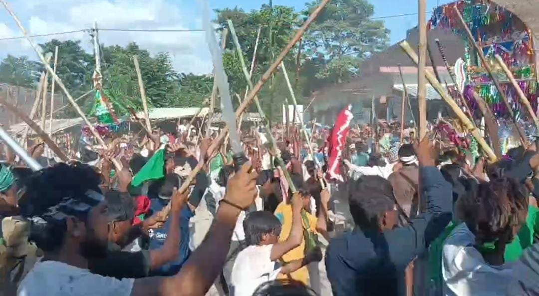 Controversial flag waved during Muharram procession, police busy investigating viral video