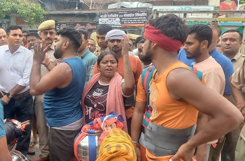 Tension in Purkazi After Youth Spits Near Kanwar, Pilgrims Protest, Police Intervene