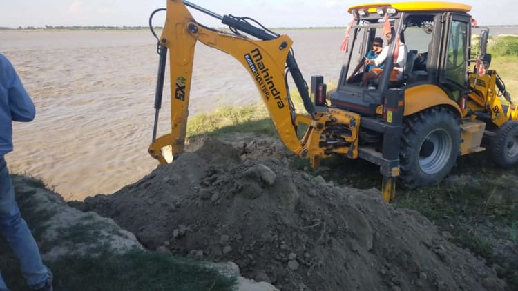 Bihar: खगड़िया में कोसी का कहर, सिसुआ गांव में भीषण कटाव से हड़कंप, प्रधान सचिव ने दिए त्वरित जांच के आदेश