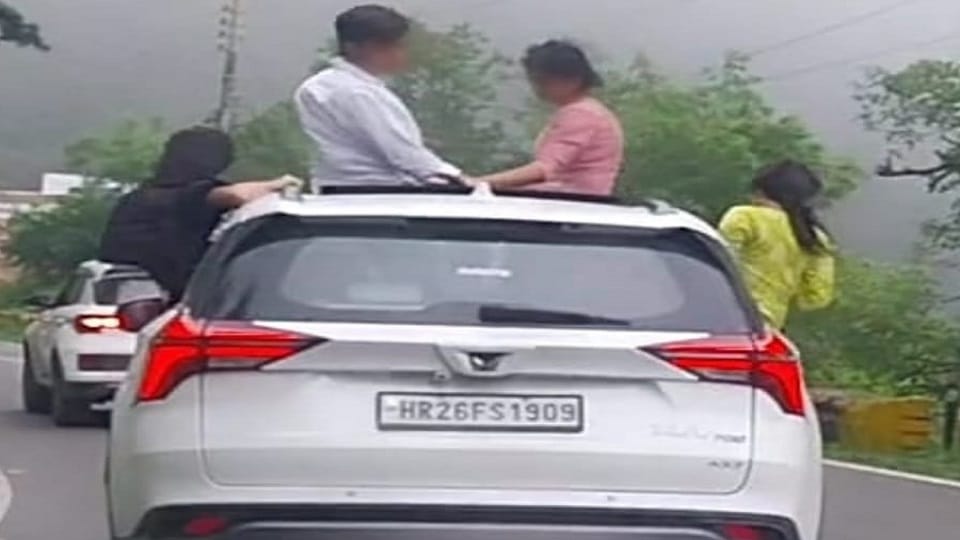 Police took action against tourists for doing stunts with their cars in Jeolikot
