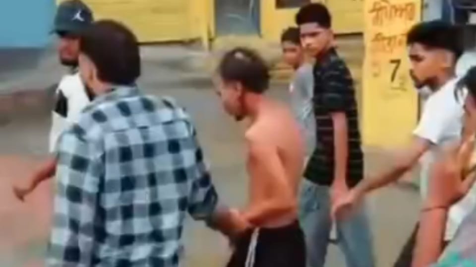 young man Face blackened and paraded hair and beard cut in Ludhiana crime