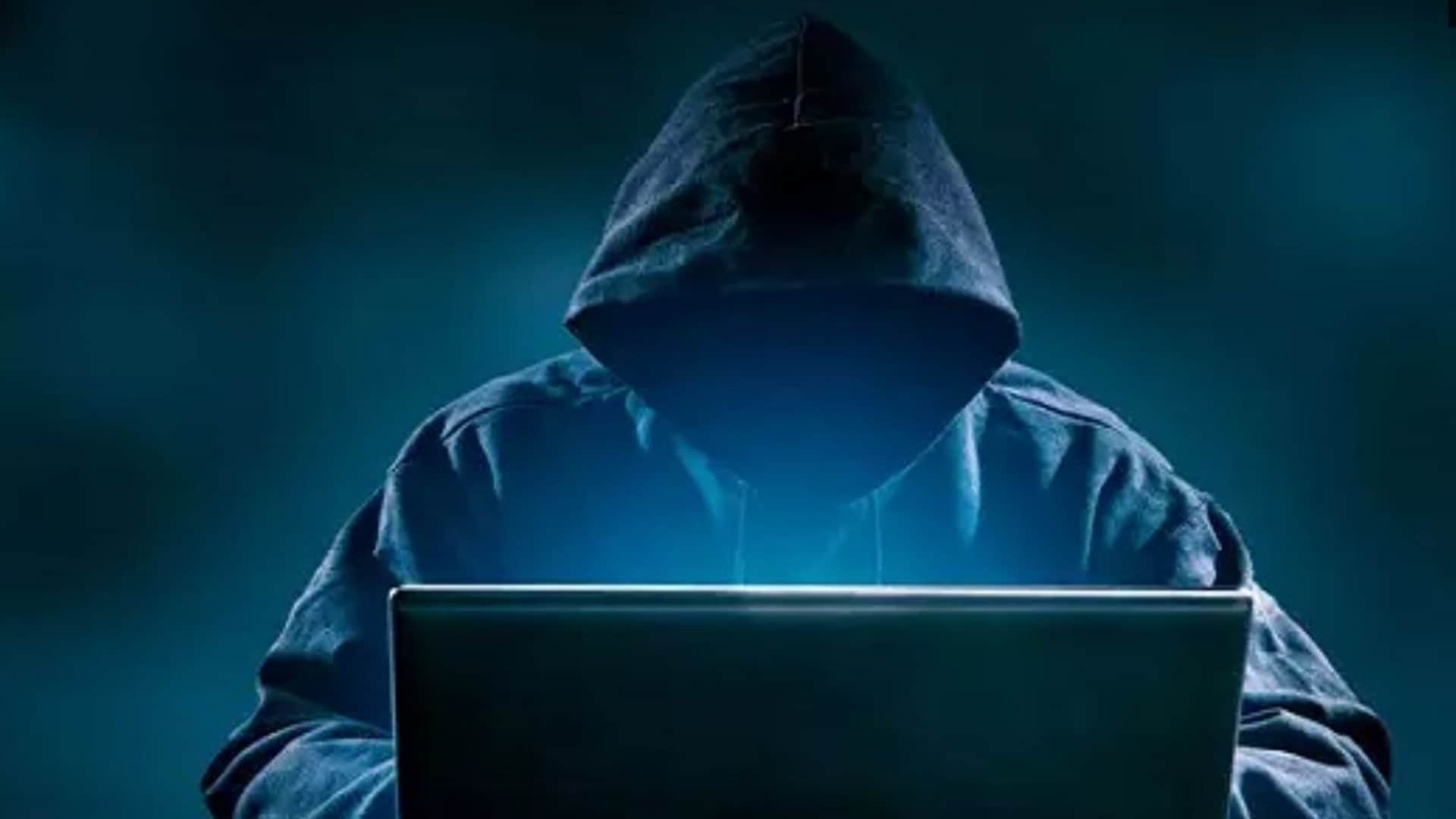 शेयर मार्केट में निवेश के नाम पर 57 लाख की ठगी