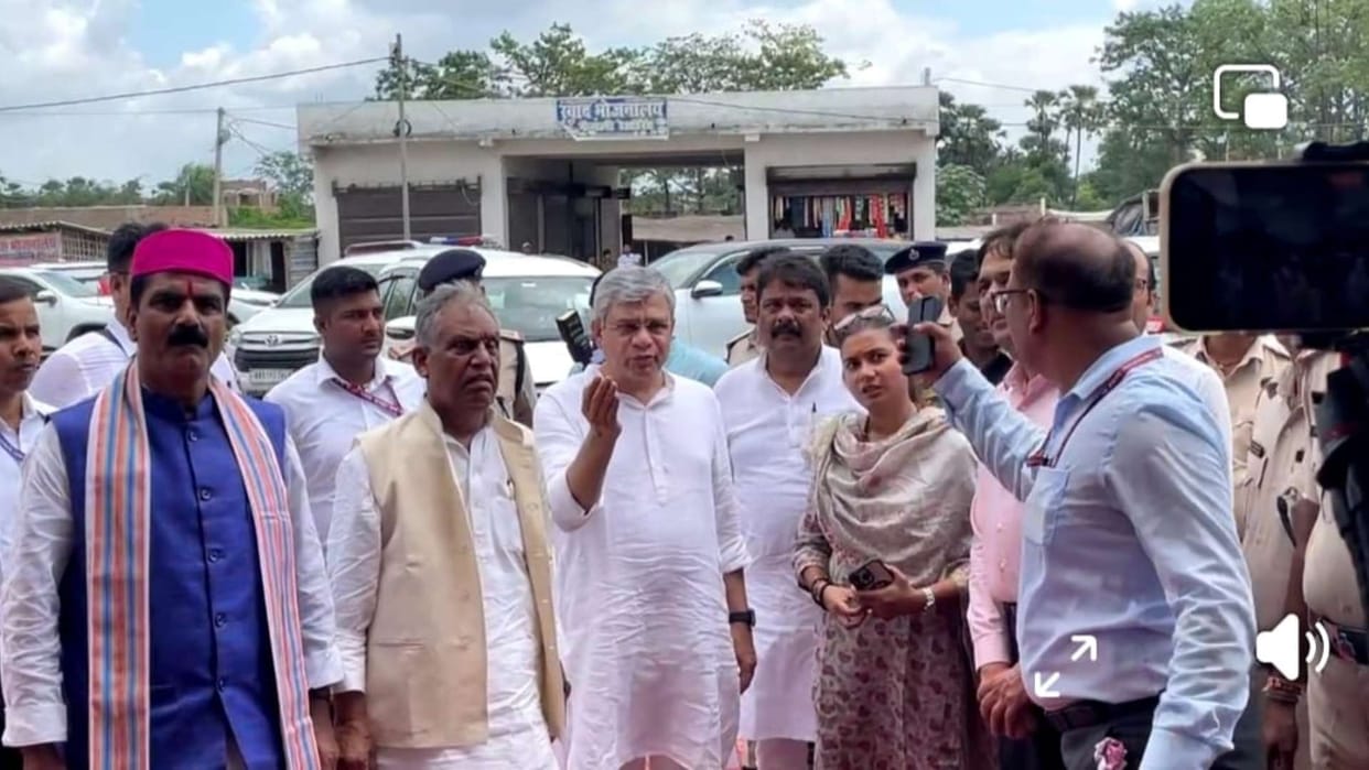 Karpurigram station will be rejuvenated, Railway Minister Ashwini Vaishnav laid the foundation sto