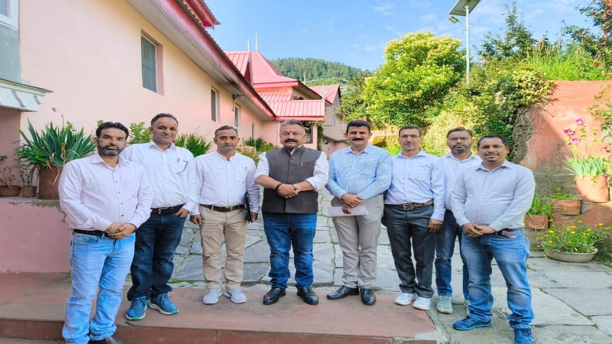 Delegation of Himachal Pradesh School Lecturer Association will meet the Chief Minister regarding demands