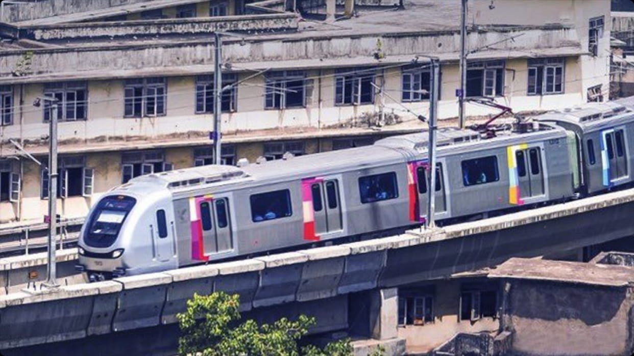Train withdrawal affects Metro Line 1; stampede-like situation at Ghatkopar stn, say passengers