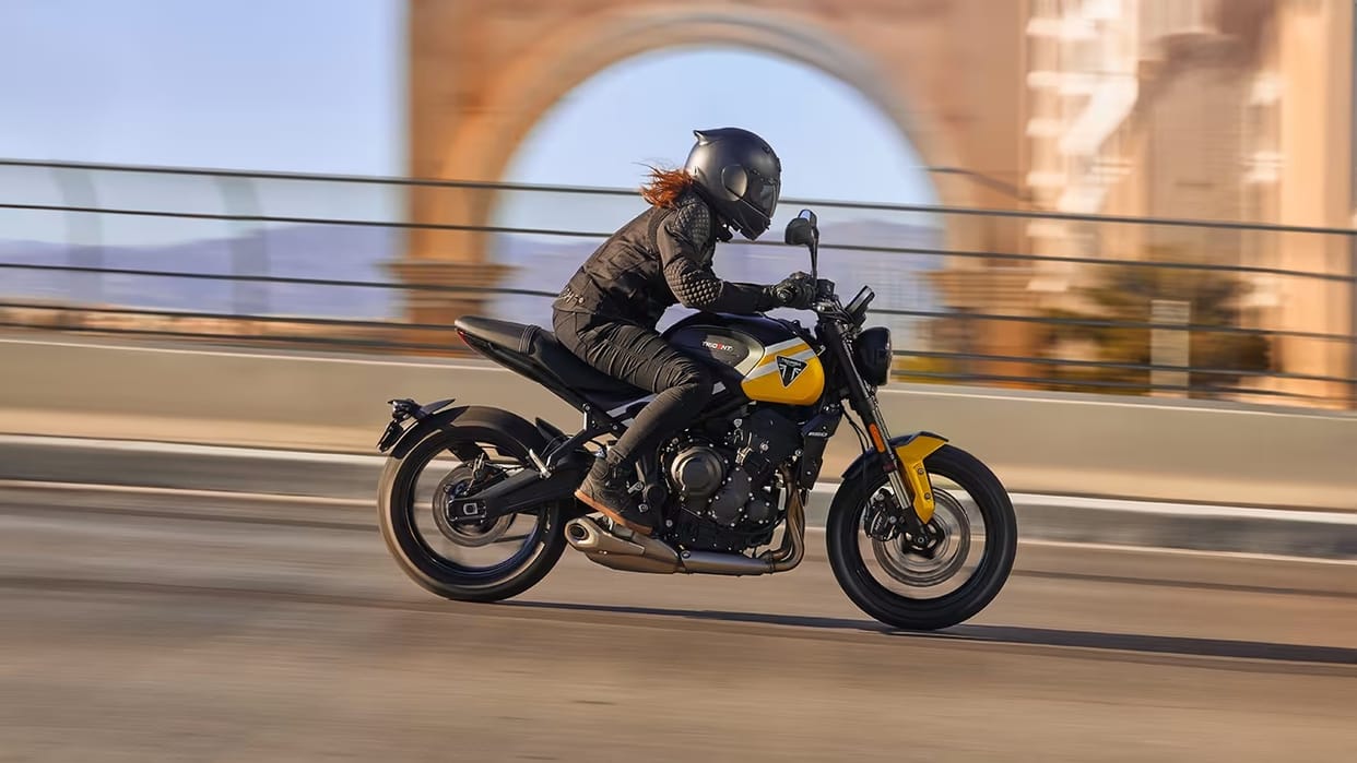 Triumph Motorcycles Launches 2025 Triumph Trident 660 launched in India Know Price Features Specifications