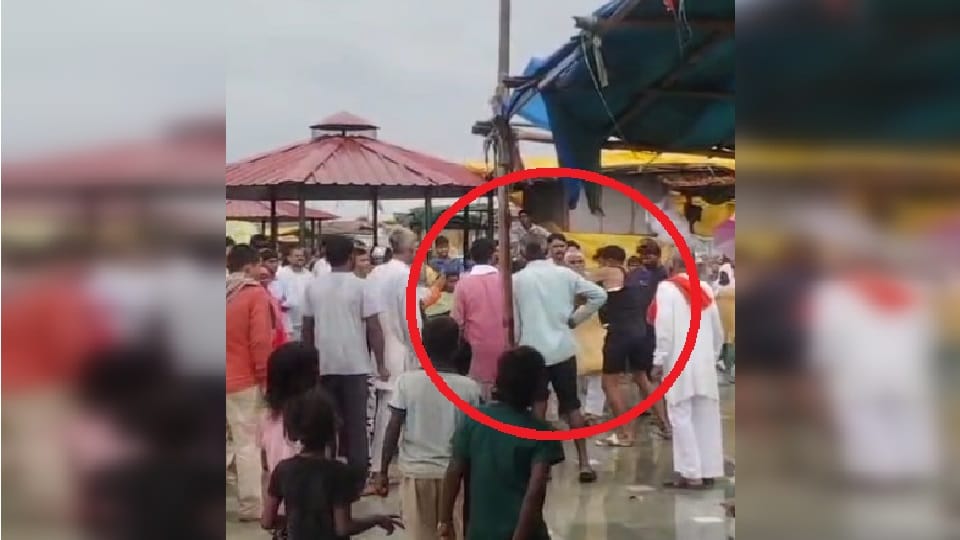 Father and daughter were beaten up on banks of Ganges in Hapur