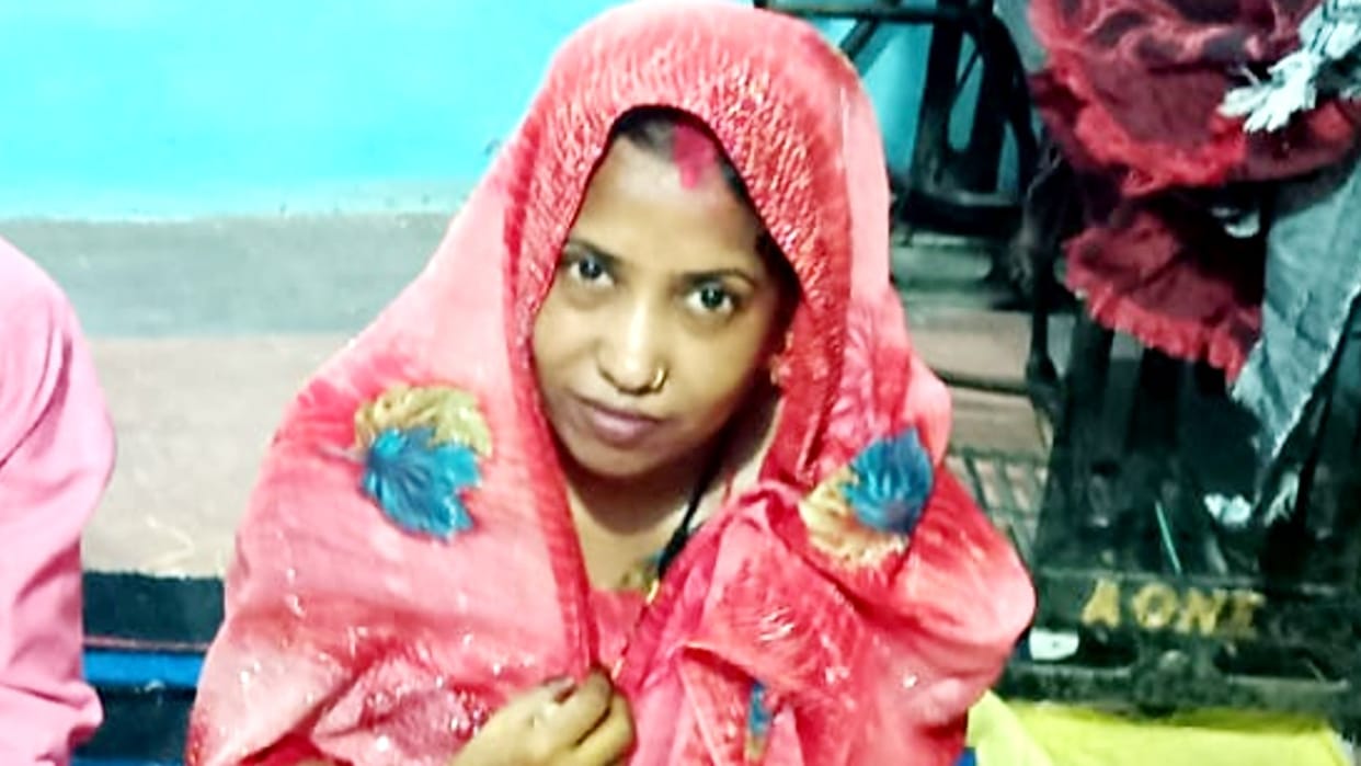 Wife cheated and left her husband after three hours of marriage in Bareilly