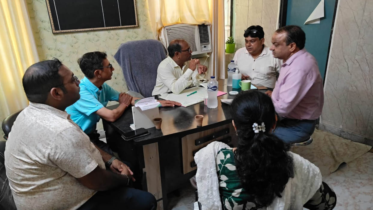 Kanpur: 67 health workers including a doctor missing from CHC and 12 centers