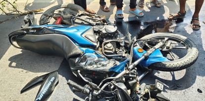 Kanpur Accident Container ran upside down for seven km on overbridge passengers saved their lives by jumping