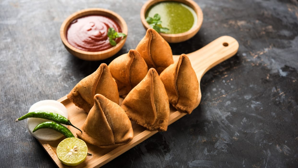 Samosa Side Effects Why is This Favourite Snack Harmful For Health Full Explained