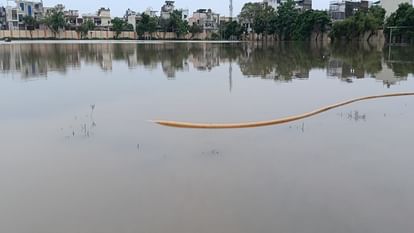 Matches postponed due to rain