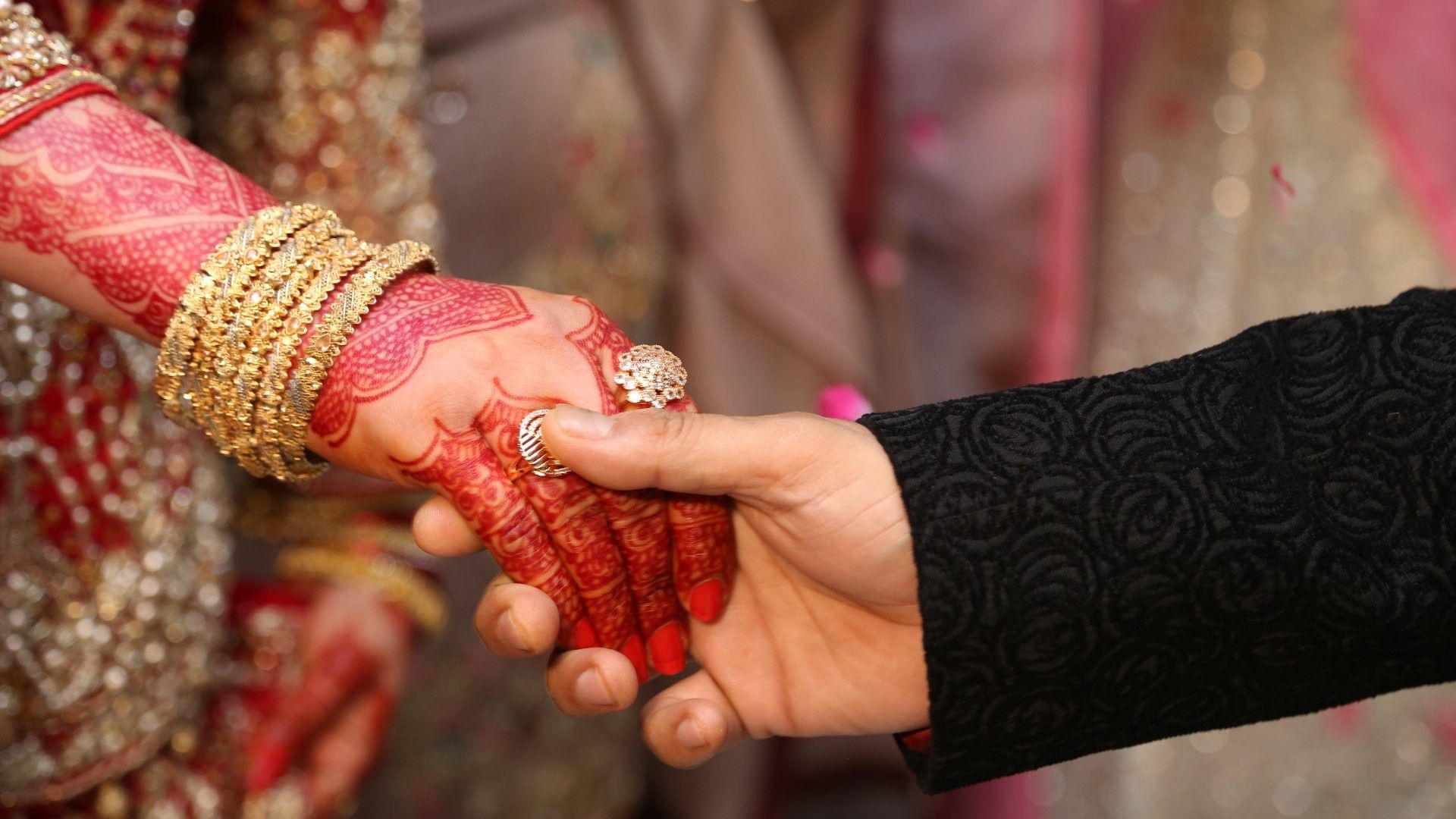 A child performed such a feat at a wedding that the video went viral in an instant leaving viewers stunned