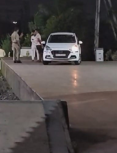 Bhopal: Parking a vehicle on the VIP siding of the railway station proved costly for the train manager, the co