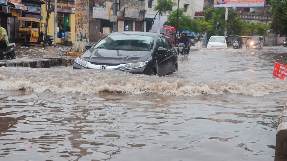 Rain exposed reality of drain cleaning in Agra