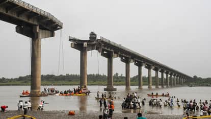 Gambhira Bridge in Padra taluka of Gujarat’s Vadodara collapsed At least nine people dead