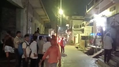 businessman travelling in a car was shot by his friend In Ghaziabad