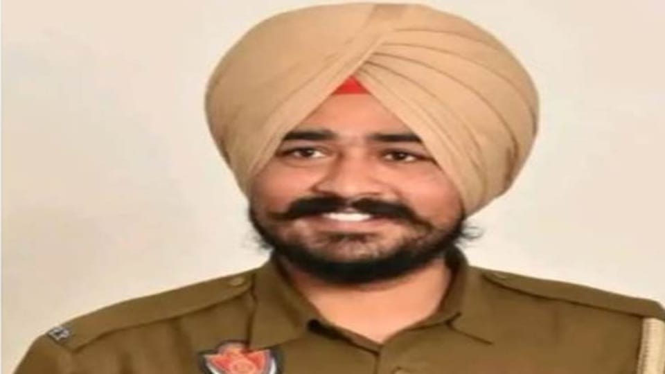 Mohali SSP gunman missing blood stains found in car returning to Patiala