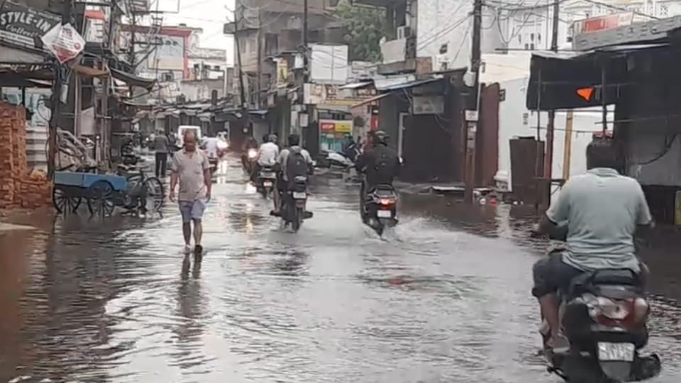 Meerut Weather Today: Humidity Increases in Meerut Despite Light Rain, AQI Crosses 100 Mark After Over a Month