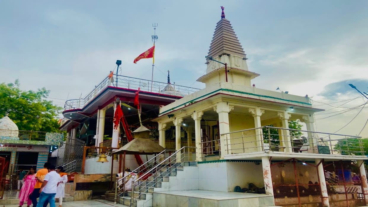 Someshwar Mahadev: Chandradev had worshipped here, got relief from illness, the glory of this is mentioned in