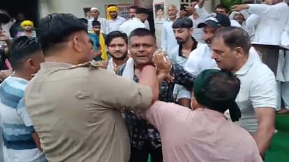 Shamli: Three youths warned of self-immolation in Panchayat, one youth poured diesel on himself