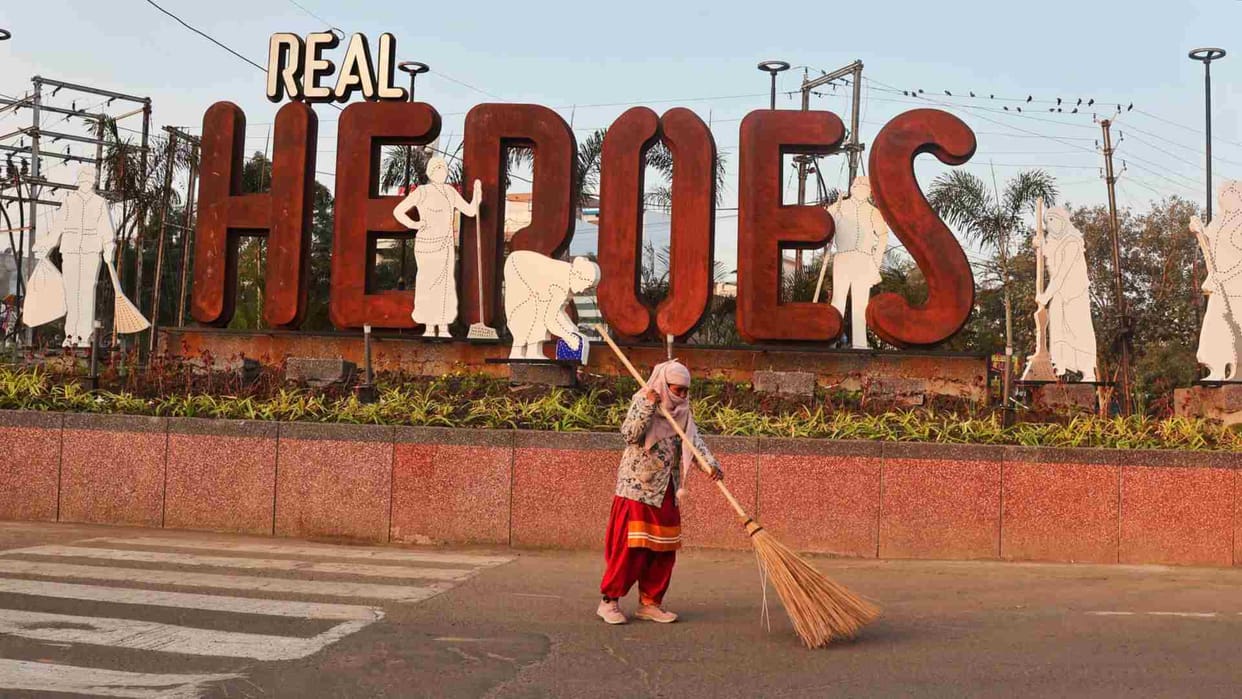 Indore News: Cleanliness ranking announced on July 17, tough competition in Indore and Surat