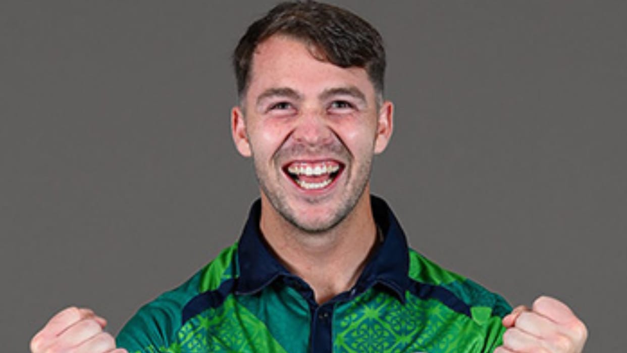Curtis Campher Five Wickets in Five Balls Record in Professional Cricket News in Hindi
