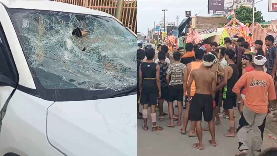 Roorkee Kanwariyas vandalized vehicles on the highway near Belda, accused of breaking the Kanwar