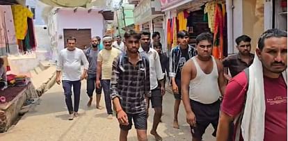 Earthquake jolts felt in Mathura's  area panic spread among people early in morning